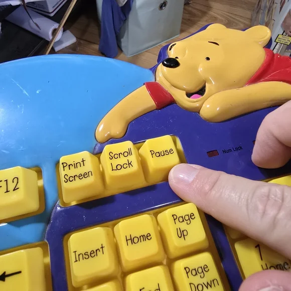Disney Winnie The Pooh Tigger Piglet Learning Microsoft Computer Keyboard (READ) - Picture 8 of 8